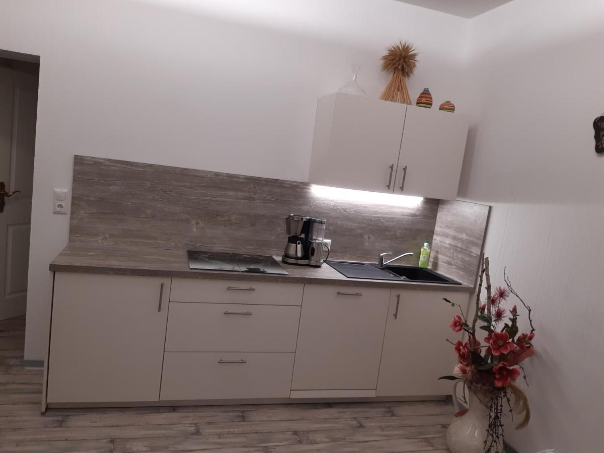 Pension Am Moenchskirchhof Stendal Exteriör bild