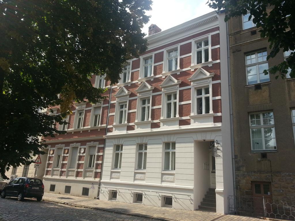 Pension Am Moenchskirchhof Stendal Exteriör bild